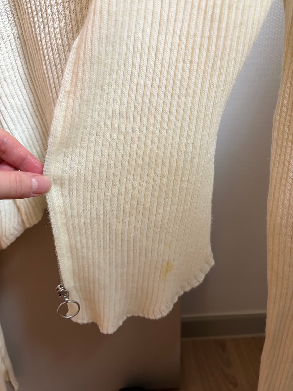 미스치프 니트 집업 상품이미지3