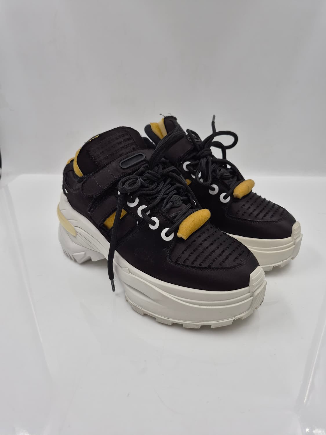 메종 마르지엘라 레트로핏 블랙 스니커즈 상품이미지3