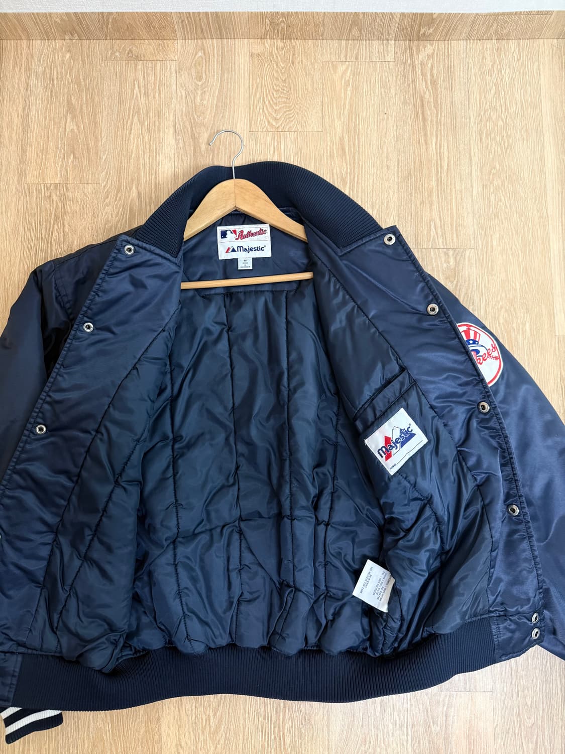 Majestic 마제스틱 뉴욕 양키스 나플라 스타디움 자켓 M 상품이미지2