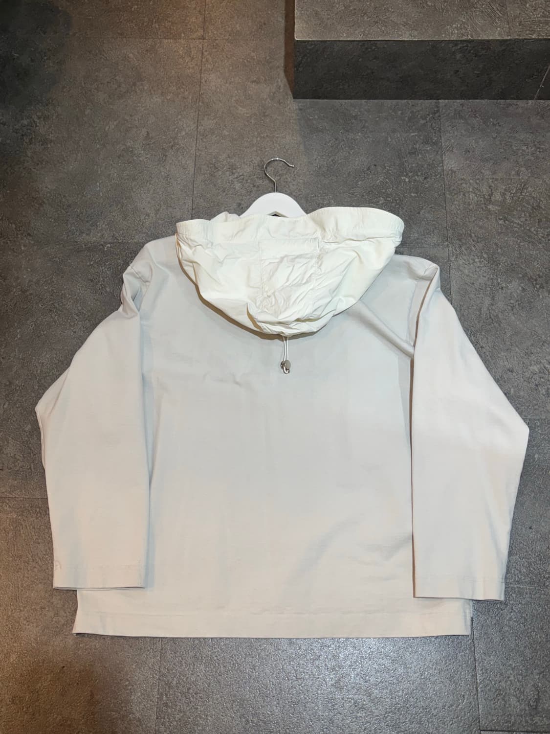 솔리드옴므 후드티셔츠 46사이즈 상품이미지3