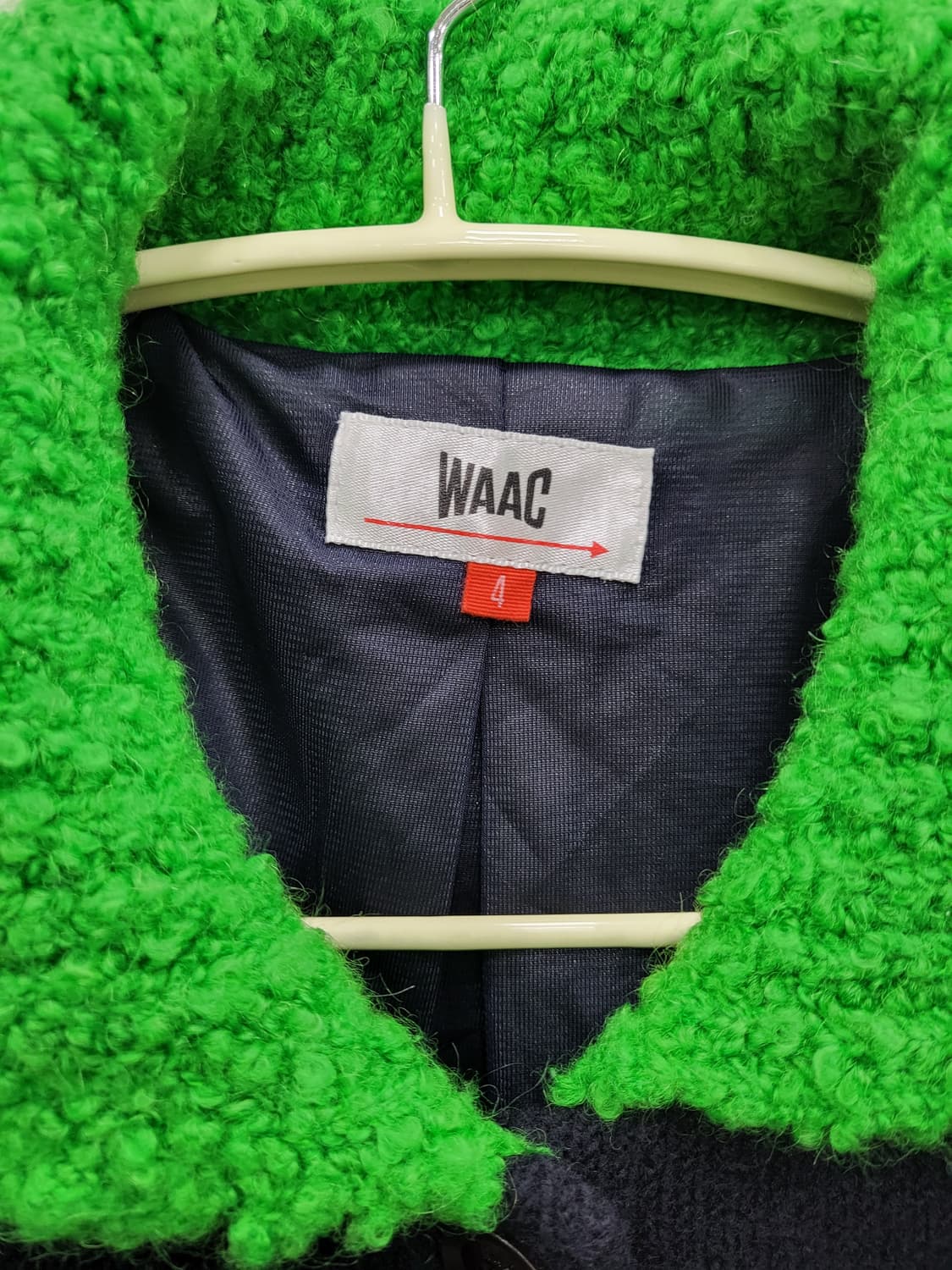 왁 WAAC 배색 니트 방풍 자켓 상품이미지4