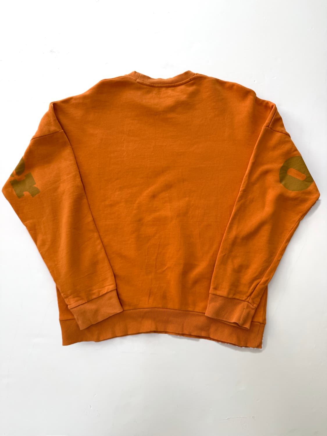 오니츠카타이거 빅로고 오버핏 맨투맨 상품이미지5