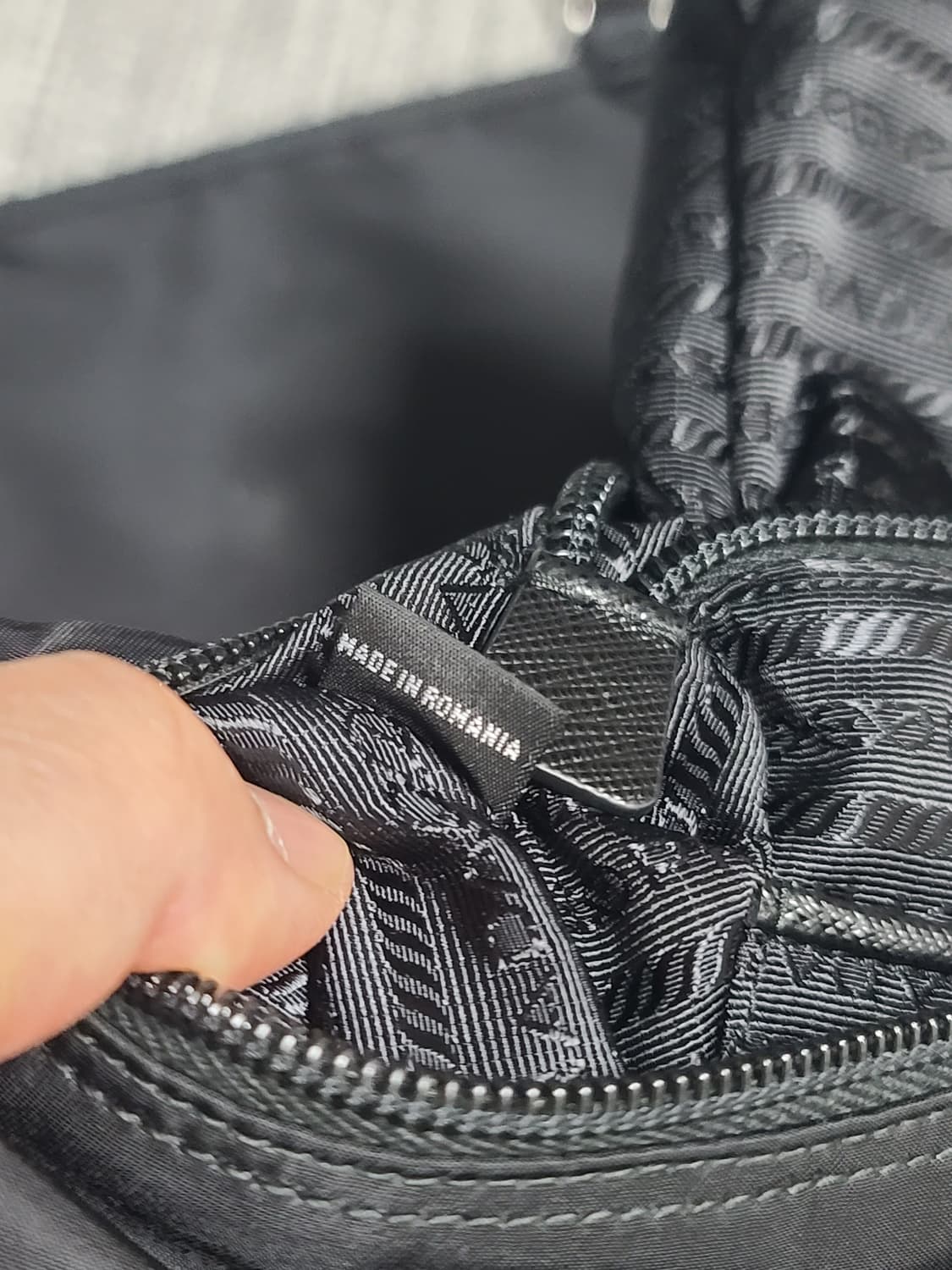 프라다 리나일론 메신저백 1bd671 크로스백 버클백 상품이미지7