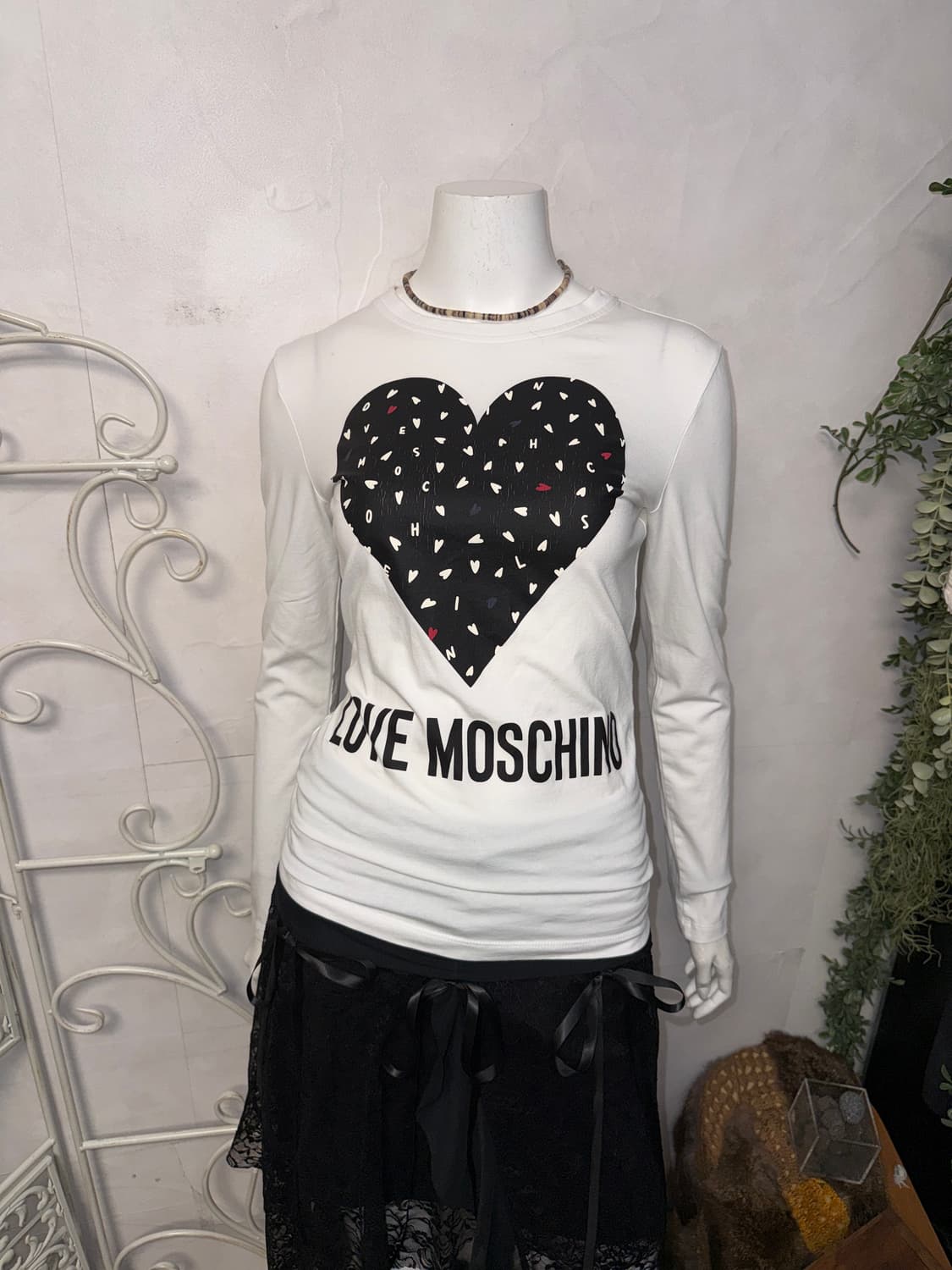 MOSCHINO white heart logo long sleeve 상품이미지2