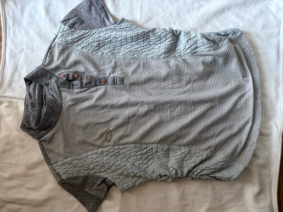 미스치프 상의 상품이미지1