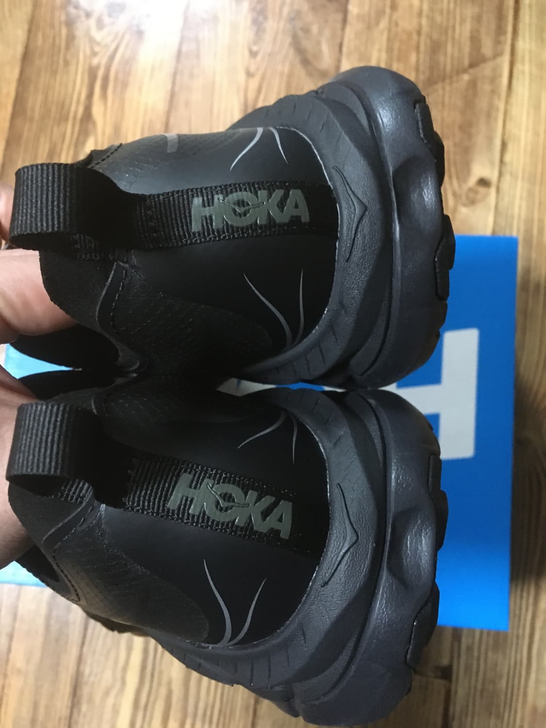 호카 마파테스피드4 라이트 블랙 판매합니다 상품이미지5