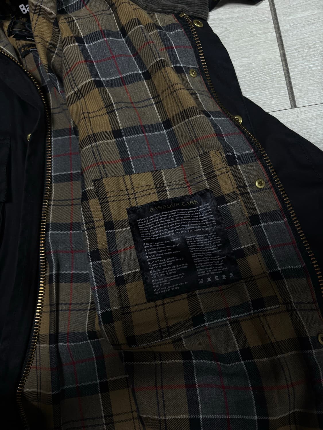 바버 인터네셔널 a7 오리지널 36사이즈 (95) 왁스 자켓 상품이미지5