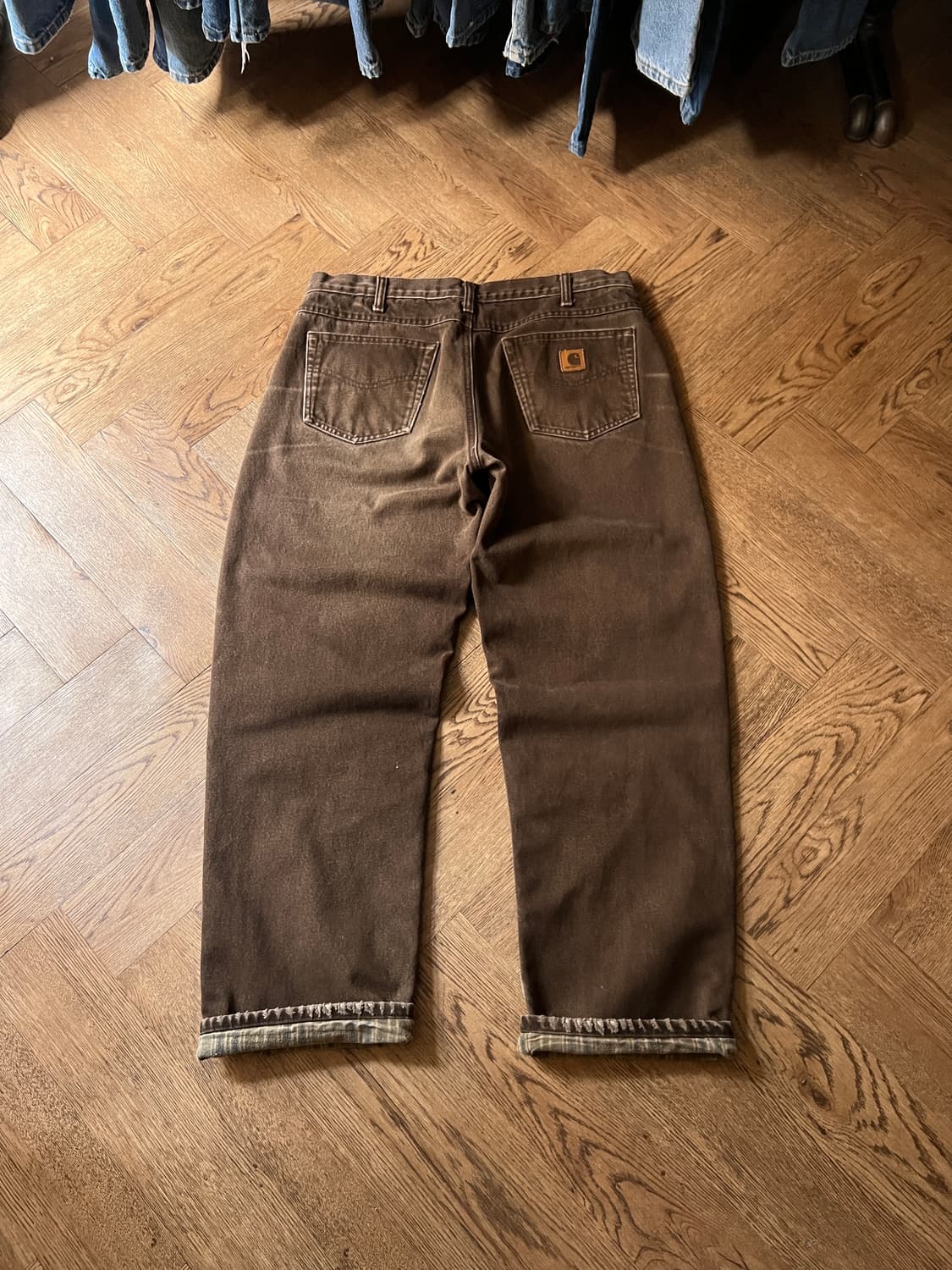 [36]칼하트 USA 체크 라이닝 빈티지 워싱 다크브라운 워크 데님 팬츠 상품이미지2