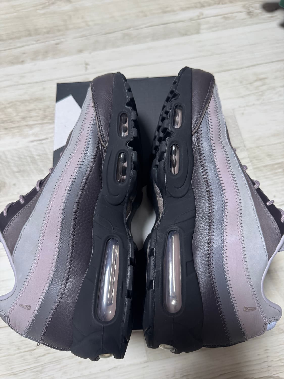 나이키 x 아 마 마니에르 에어맥스 95 W.Y.W.S. 상품이미지5