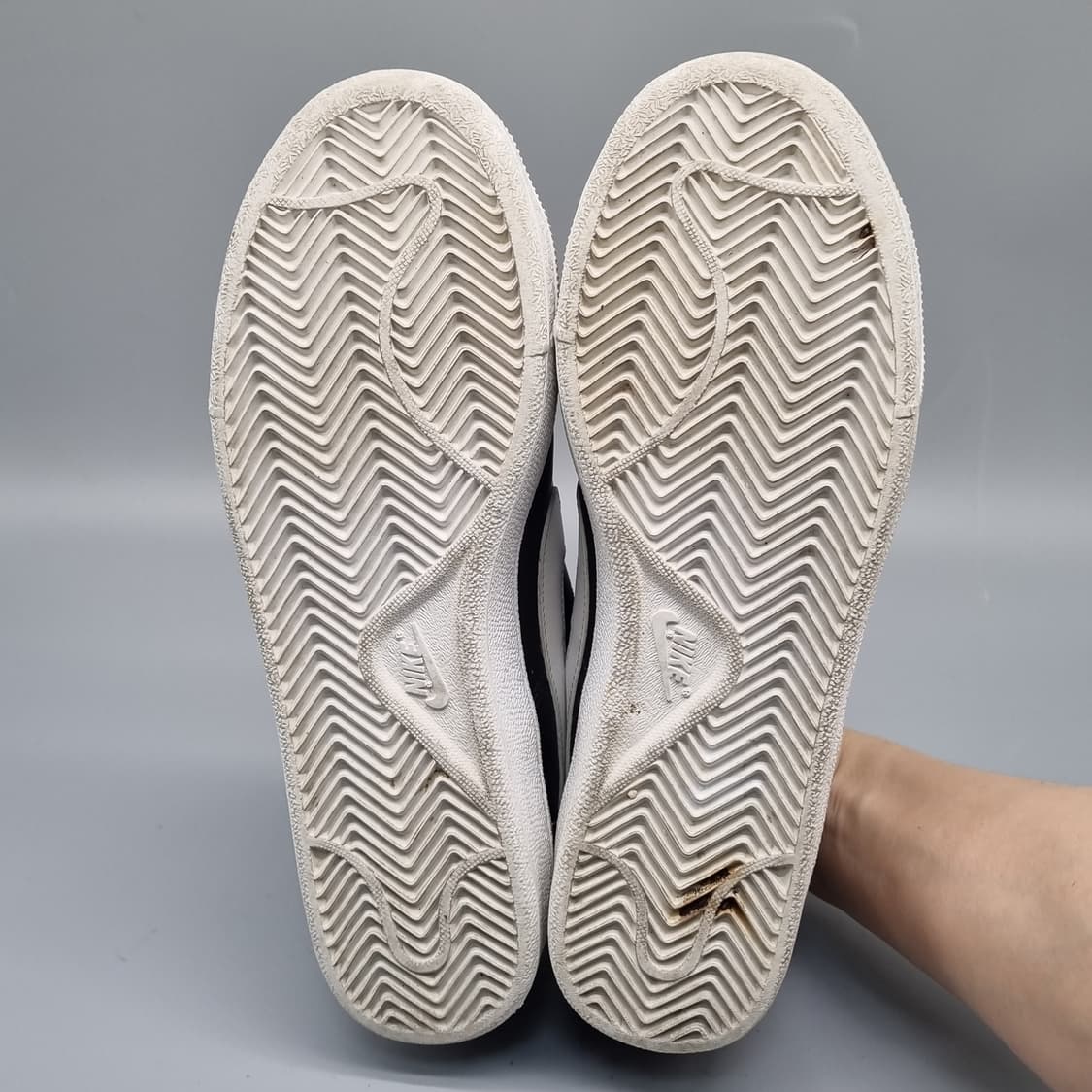 나이키 코트 로얄 남성스니커즈270 상품이미지3