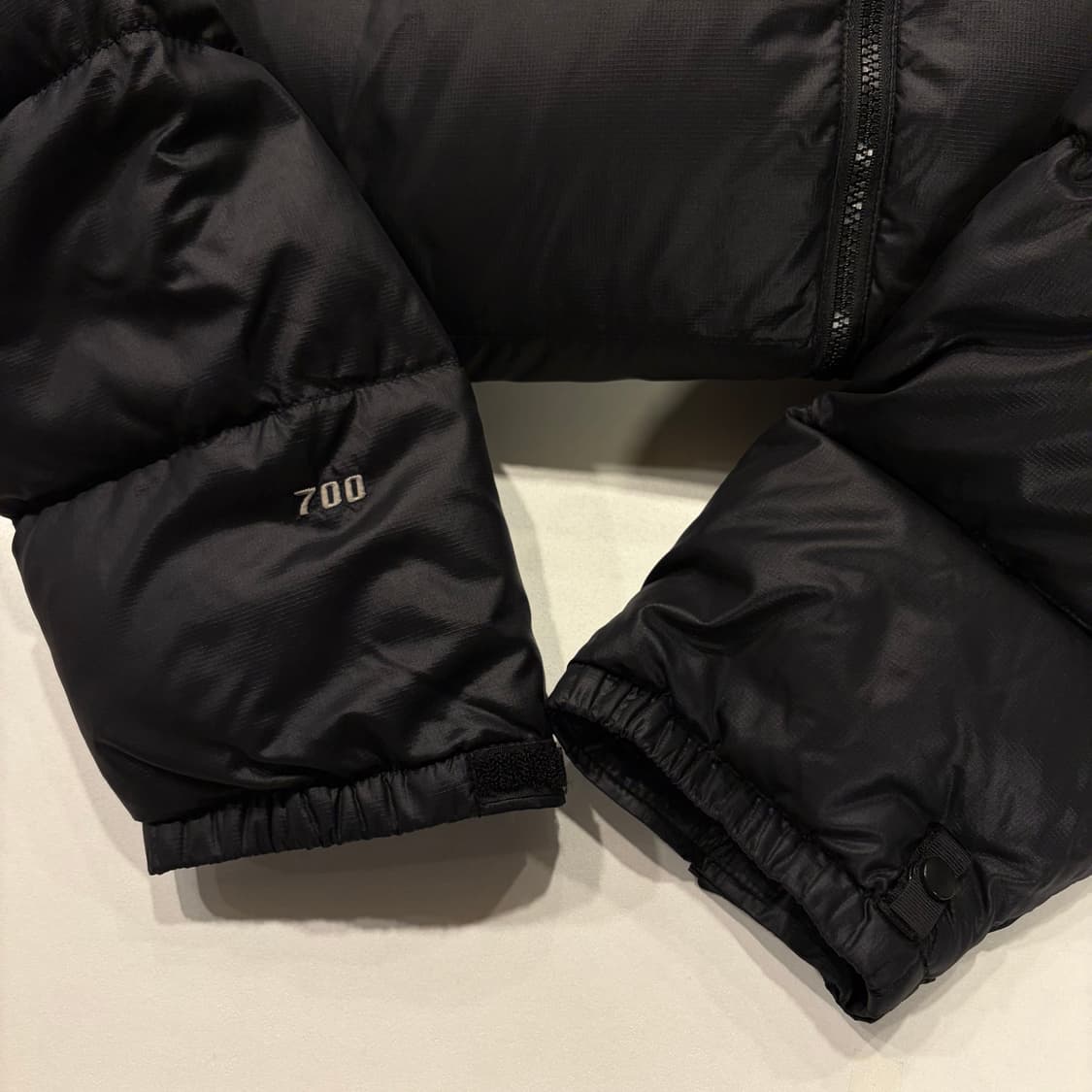 [100] 노스페이스 눕시 700 다운 블랙 패딩 B743 상품이미지6