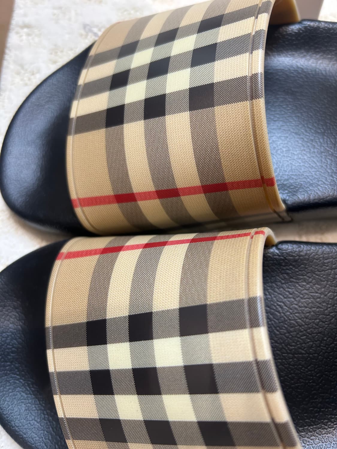 [정품/중고] 버버리 슬리퍼 (새상품) 상품이미지4