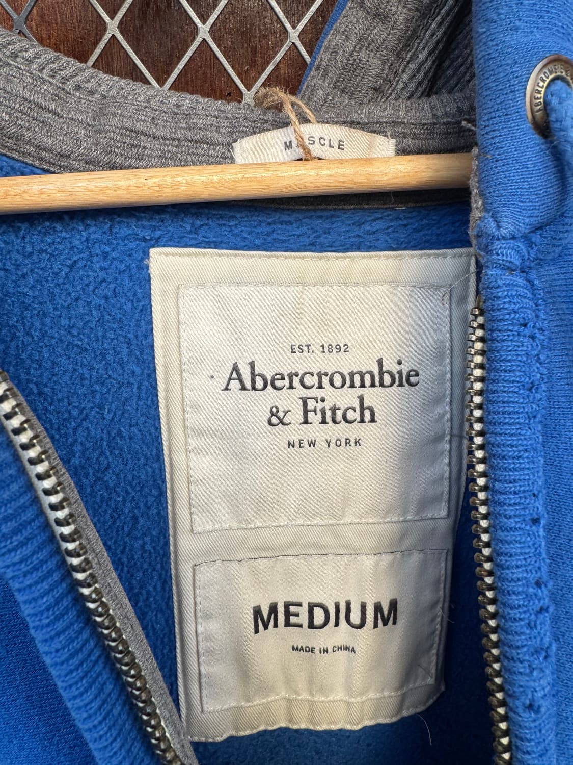 아베크롬비 로고 빈티지 y2k 후드집업 M 상품이미지4