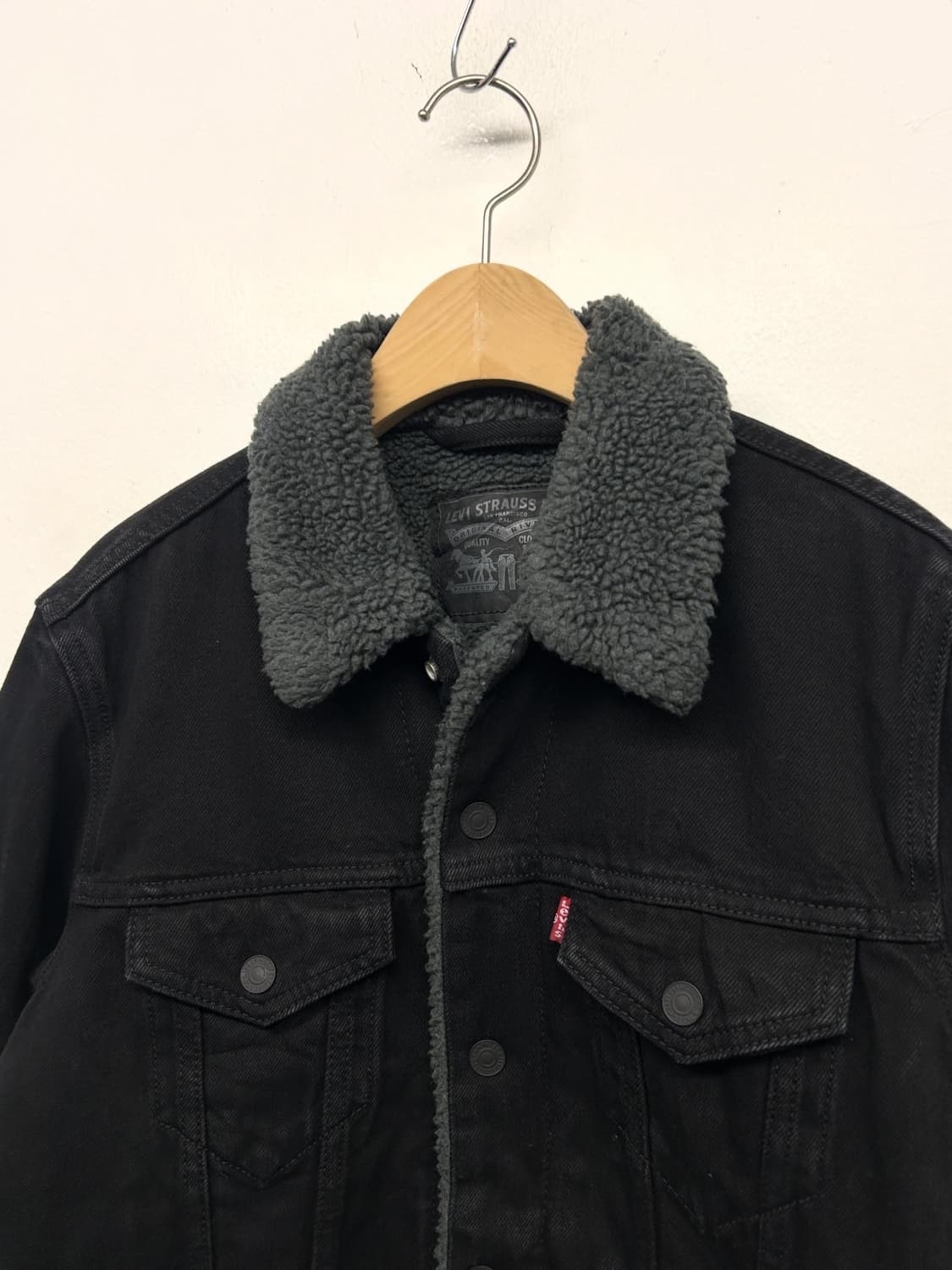 리바이스 블랙 데님 쉐르파 트러커 자켓 상품이미지2