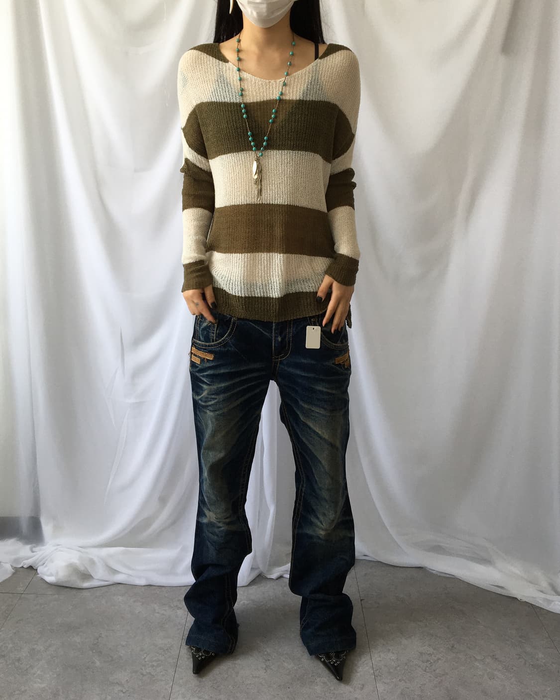 Stripe pattern punching knit 상품이미지1