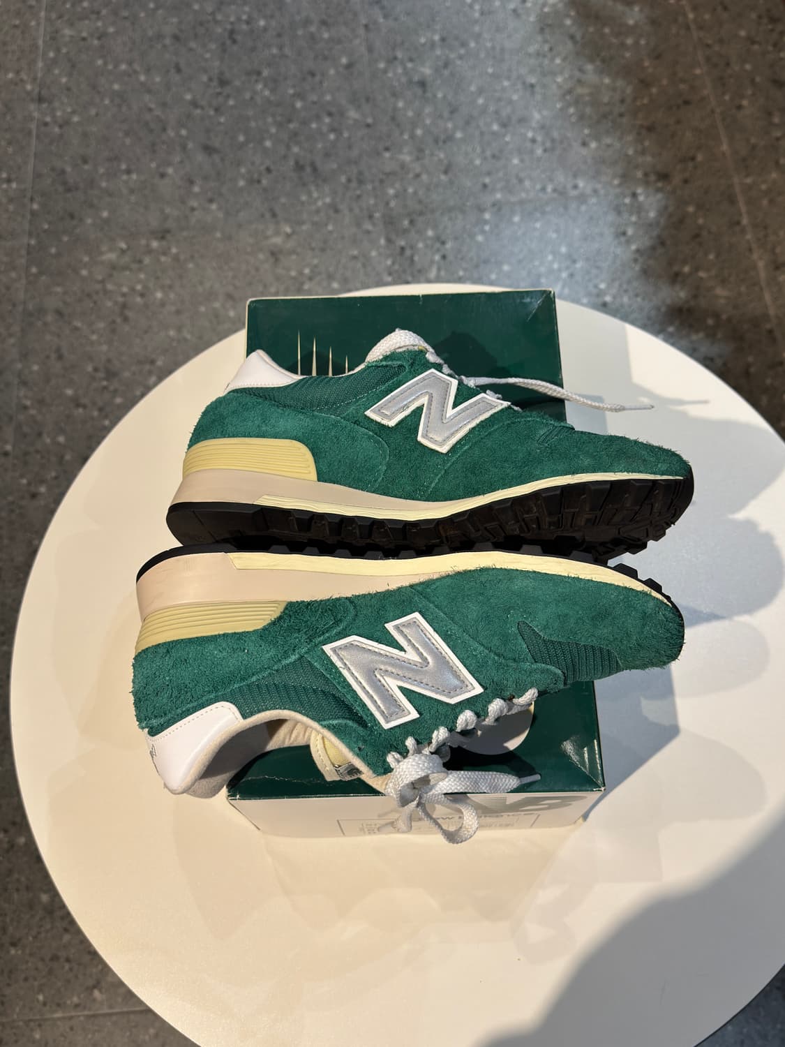 아메 리온 도르 x 뉴발란스 1300 상품이미지4