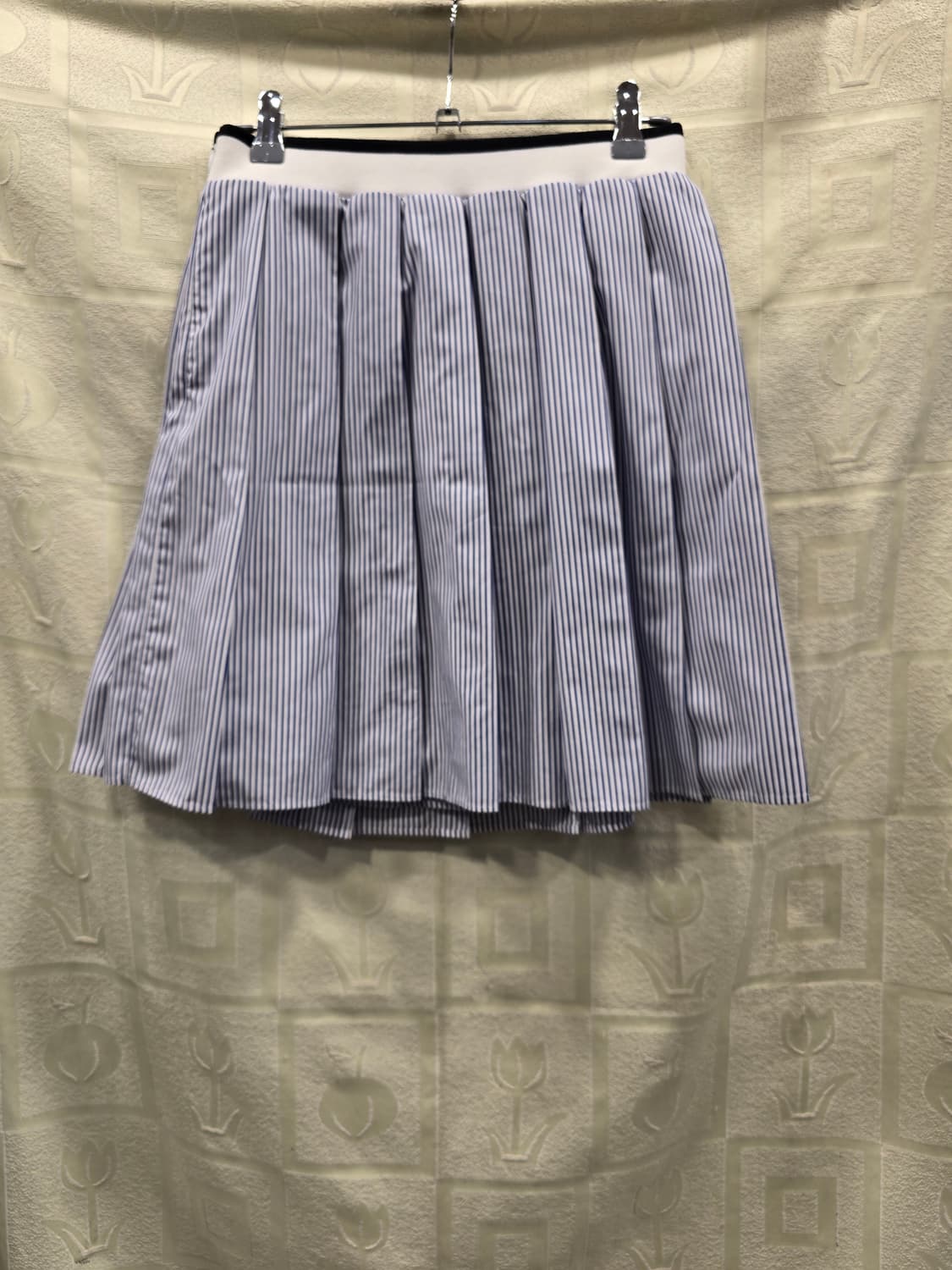 거의새거) 유니클로 JW 앤더슨 스트라이프 플리츠 스커트 S(25~26) 상품이미지4