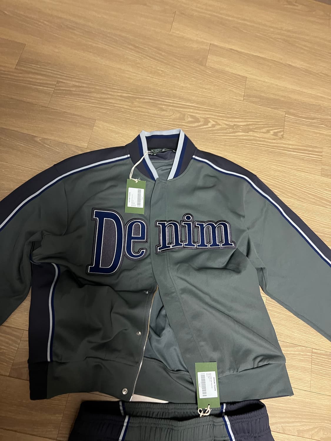 데님티어스 트랙 셋업 [상의L 하의XL] 상품이미지2