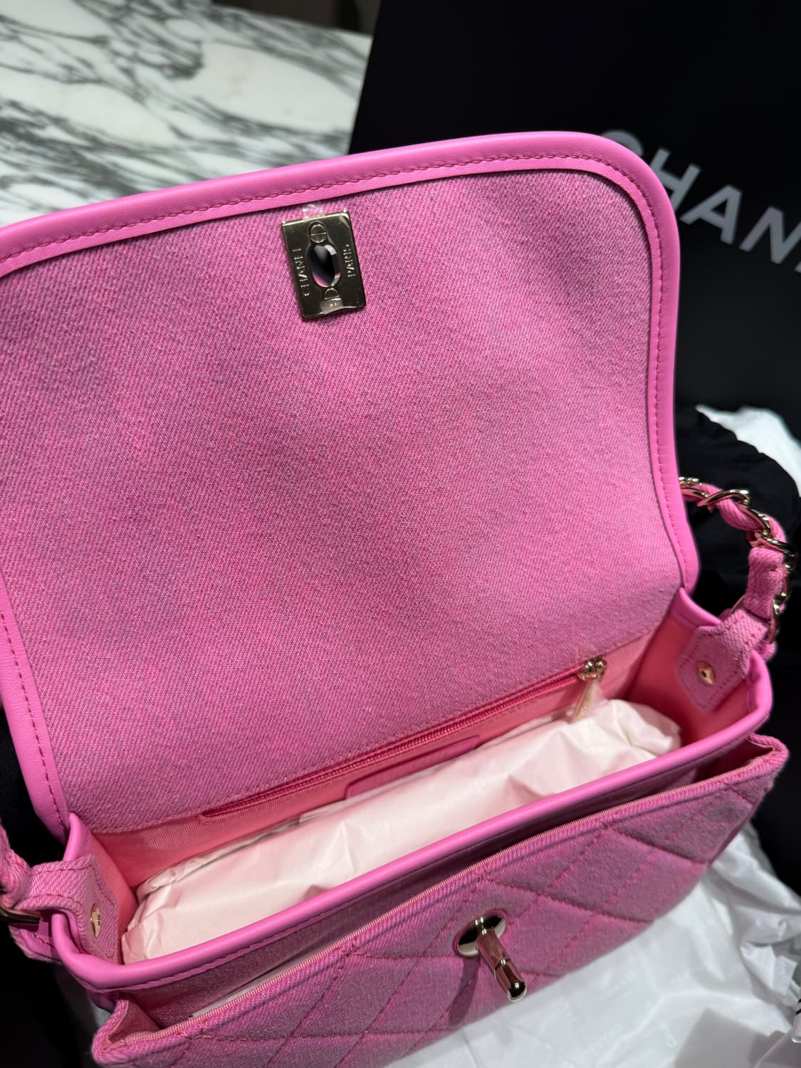 샤넬 데님 메신저백 상품이미지4