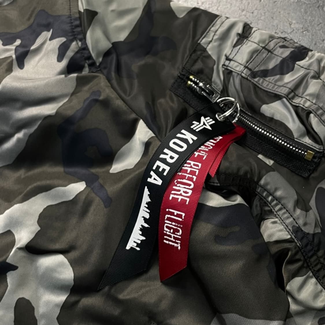 95-100 알파인더스트리 카모 MA-1 항공점퍼 상품이미지3