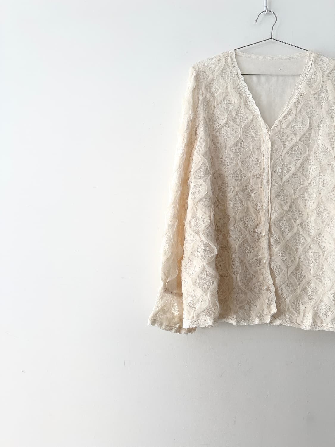 Lace whisper blouse / white 상품이미지2