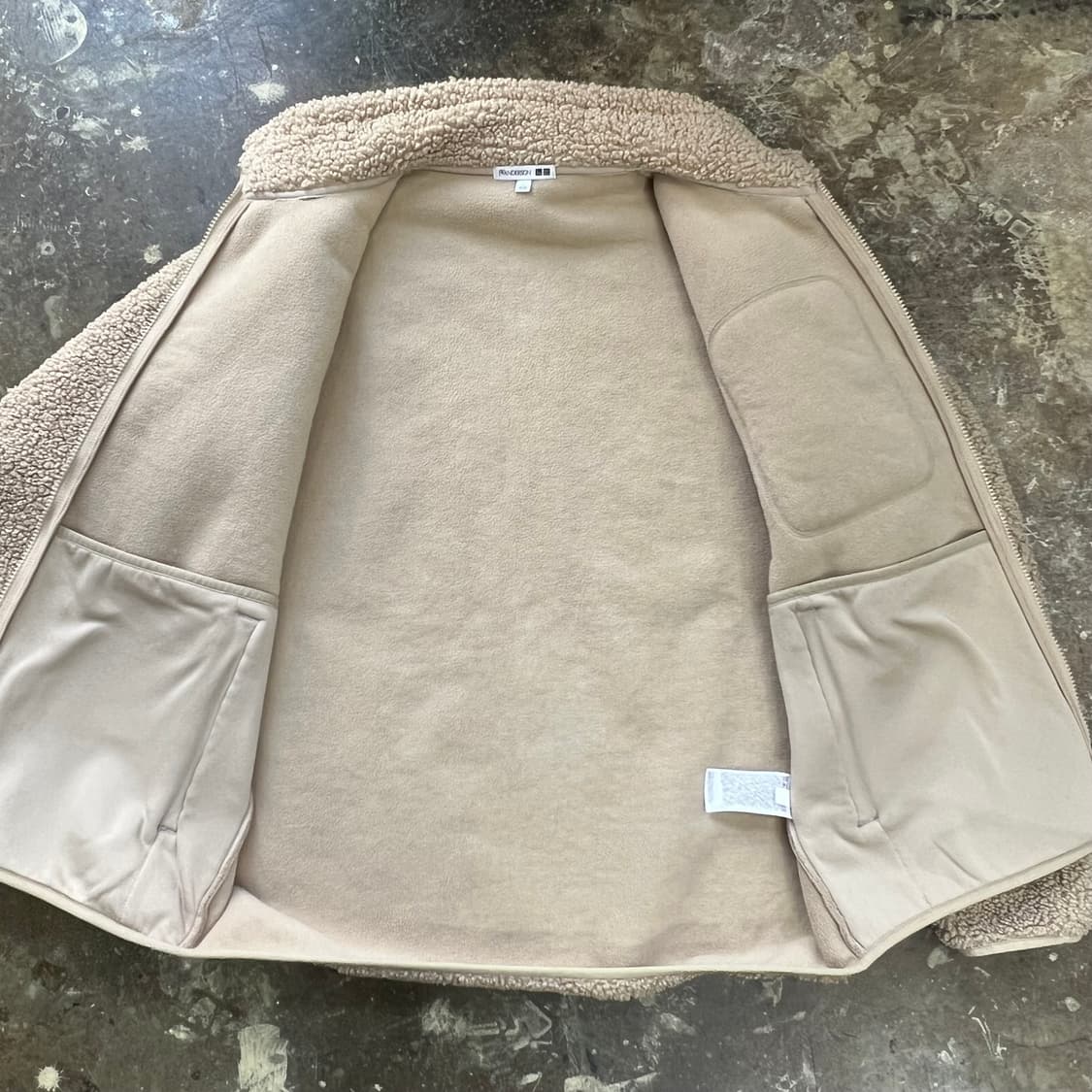 L) JW 앤더슨 X유니클로 양털 플리스 자켓 뽀글이 후리스 상품이미지5