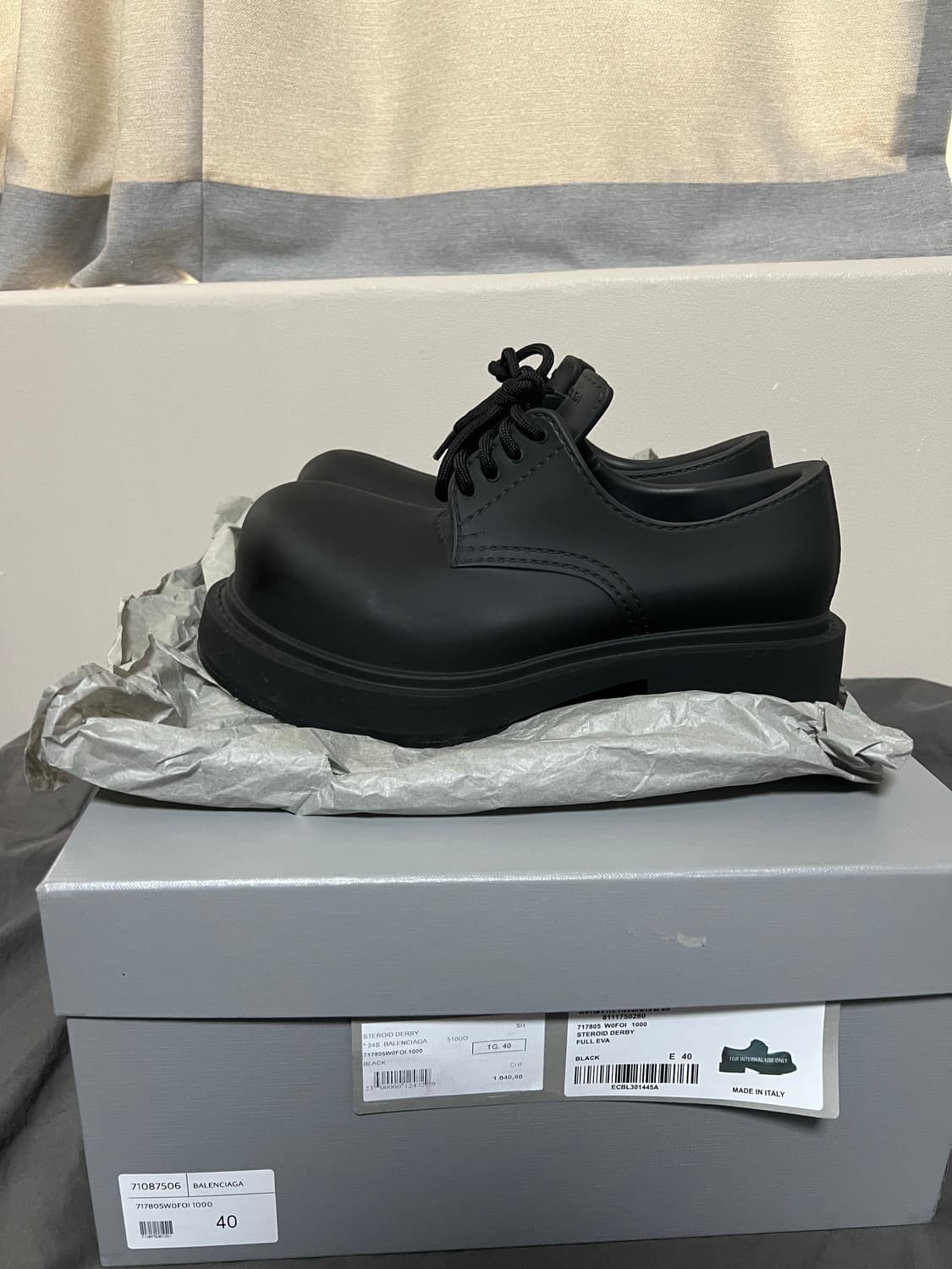 (밑창보강 1회착) 발렌시아가 스테로이드 더비 블랙 40사이즈 상품이미지2