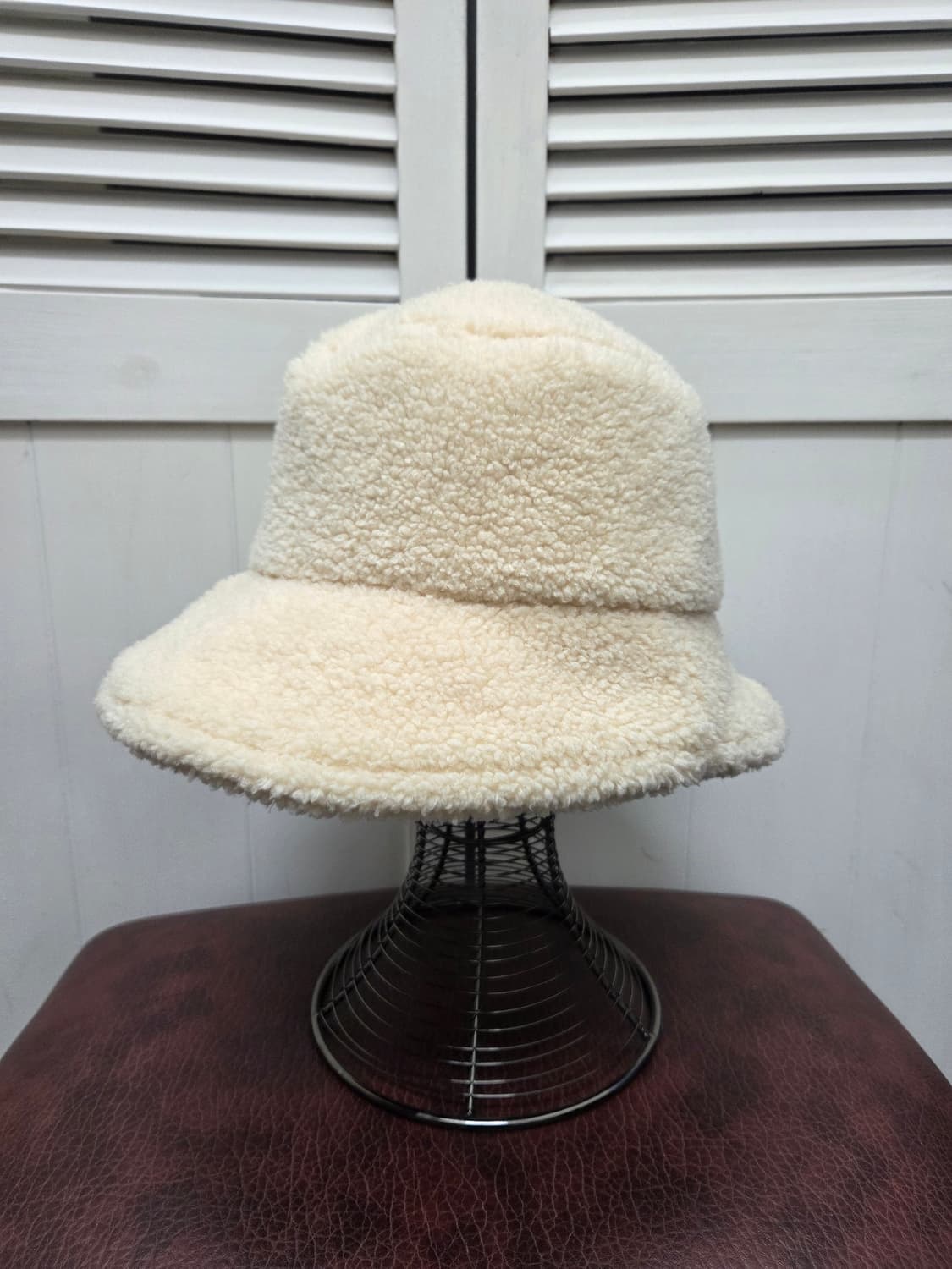 논로컬 시어링 버킷햇 상품이미지1