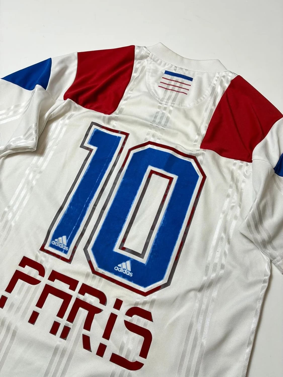 아디다스 20ss 스포티 시티백 파리 저지 반팔 티셔츠 PN9010 상품이미지7