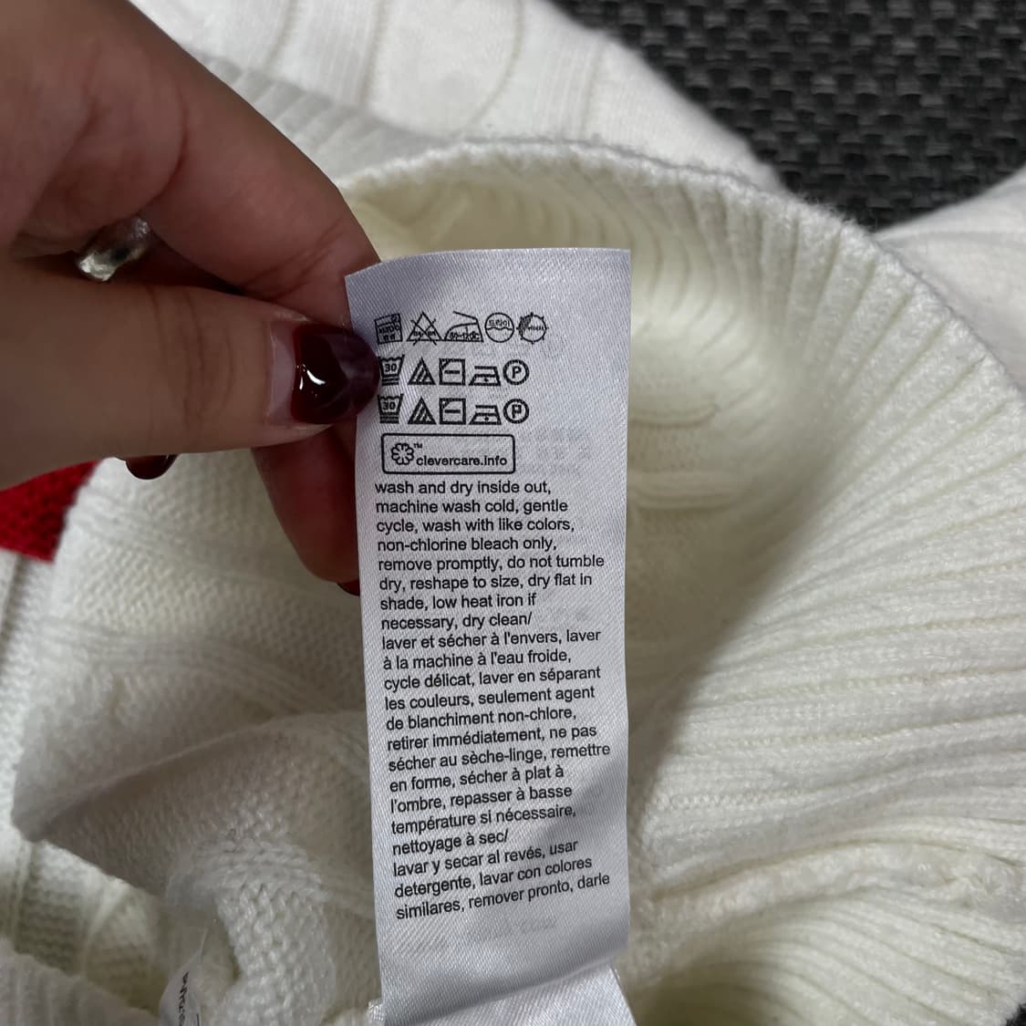 타미힐피거 화이트 빅로고 크롭 니트 S 상품이미지5