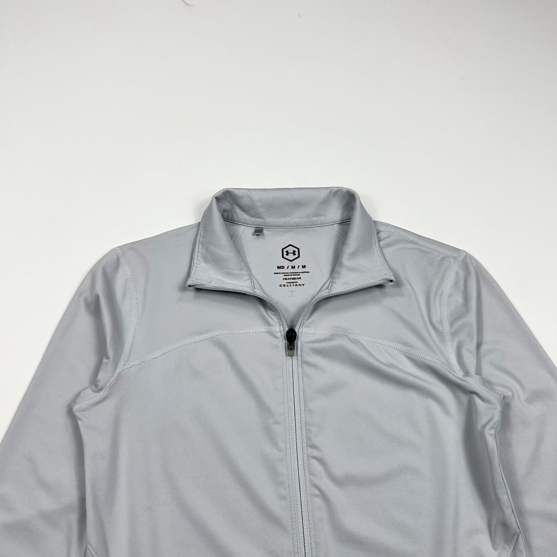 언더아머 런닝 트레이닝 기능성 트랙탑 져지 (M 여성추천) 상품이미지1