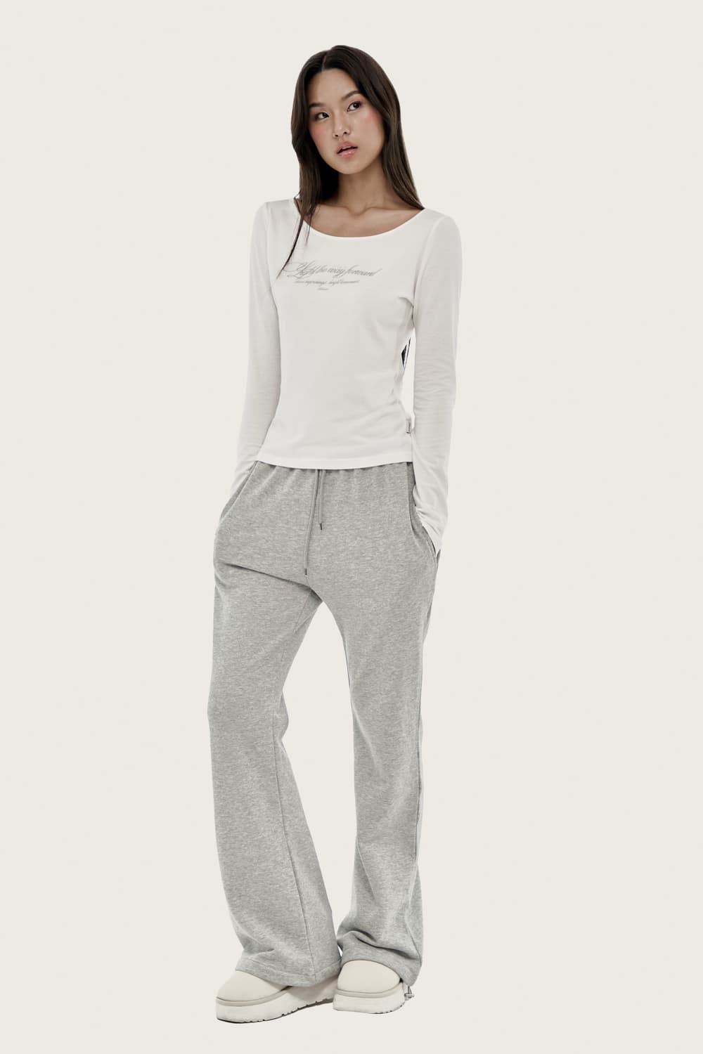 클리시어 kleen club letter top 클린 레터 탑 롱슬리브 상품이미지2