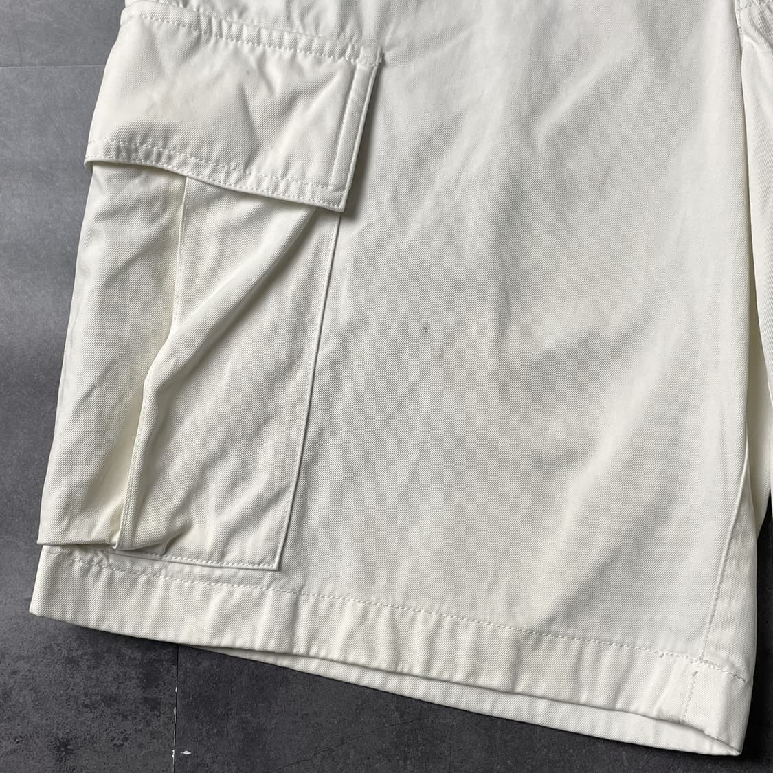 TOMMY HILFIGER 토미힐피거 아이보리 카고 하프팬츠 A01071 상품이미지4