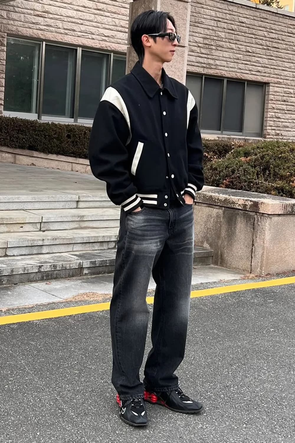 새상품) 벌스데이수트 레더 바시티 자켓 M 온라인가 198,000원 상품이미지10