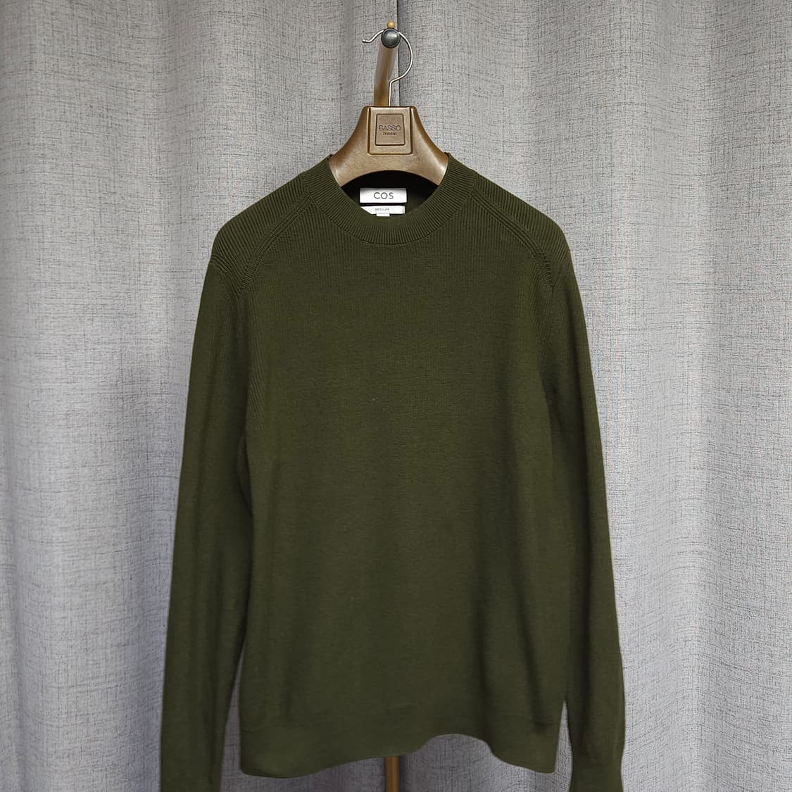 L ) COS 남성 레귤러핏 니트 상품이미지2