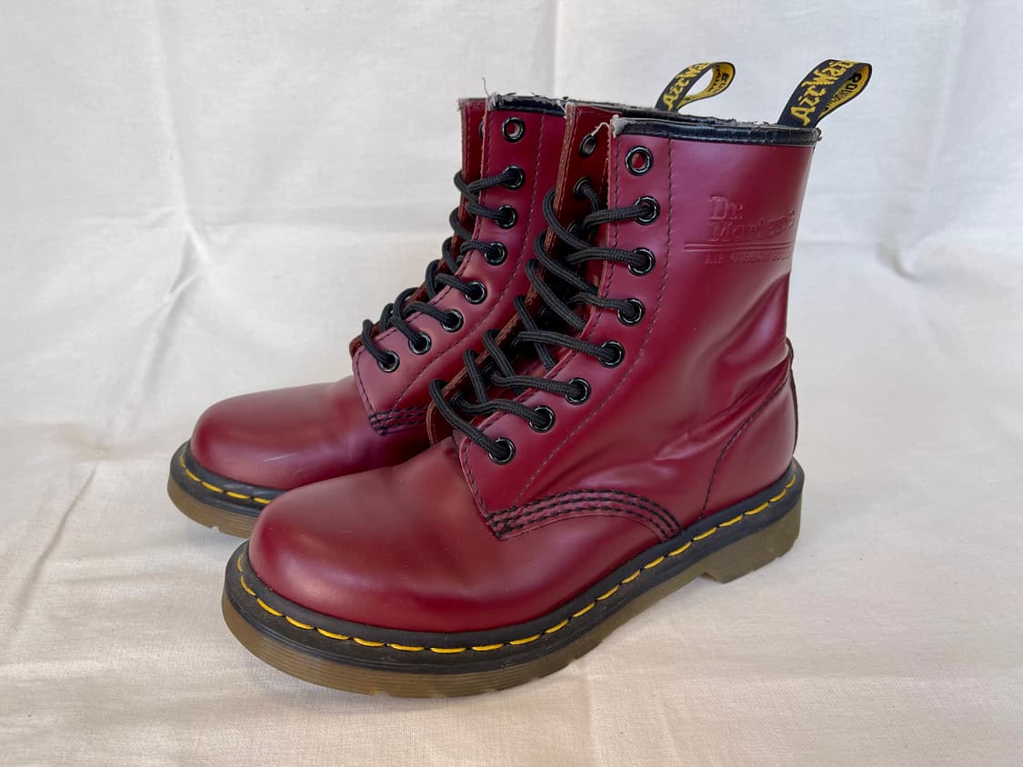 닥터마틴 1460 체리레드 8홀 EU36(약230) 상품이미지1