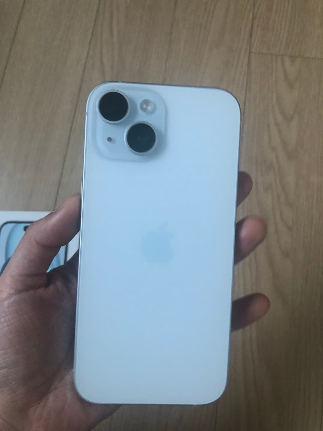 아이폰 15 128g 화이트(스카이블루) 상품이미지4