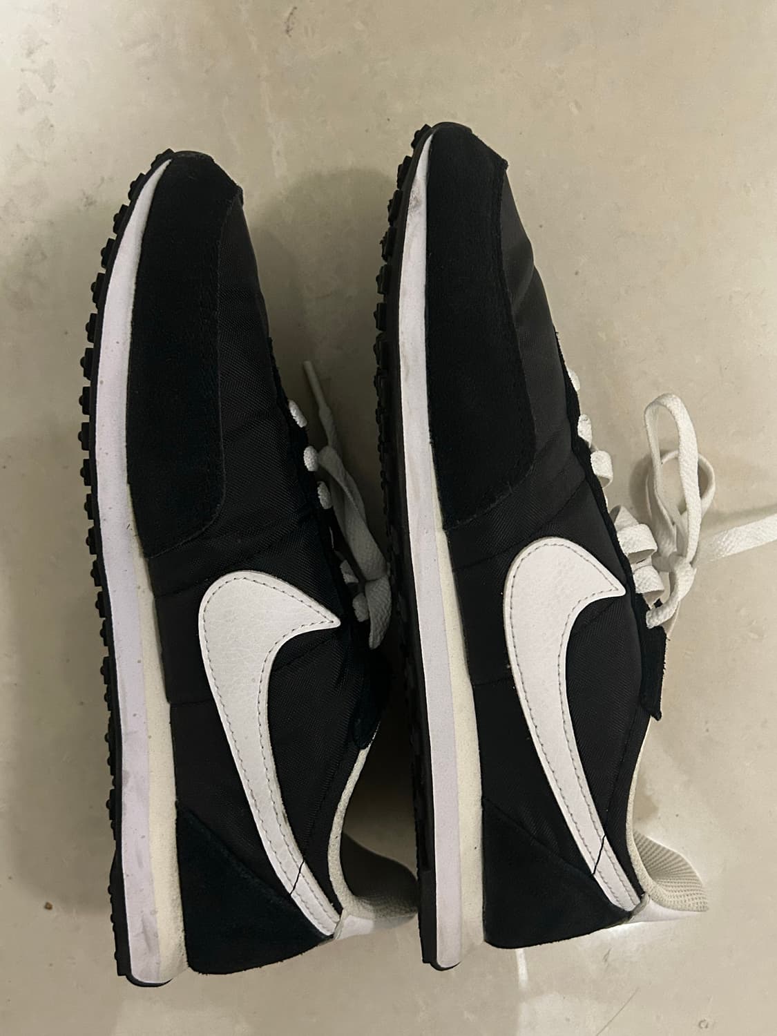 나이키 와플 트레이너 2 블랙 화이트 상품이미지2