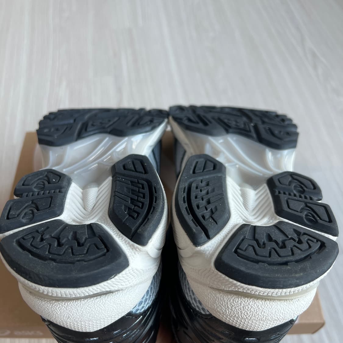 275 아식스 젤 카야노 14 블랙 글레이셔 그레이 상품이미지5