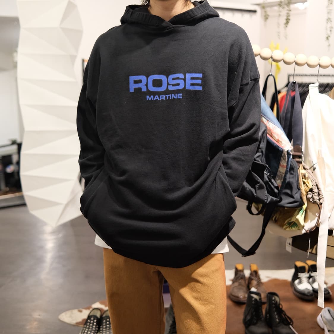 마틴로즈 18ss 보스 로고 비대칭 후디 상품이미지4