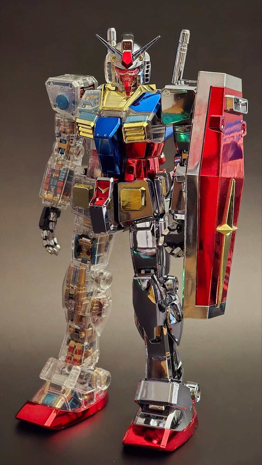 반다이 PG 퍼스트 건담 & 샤아 자쿠 도색작 판매 합니다. 상품이미지9