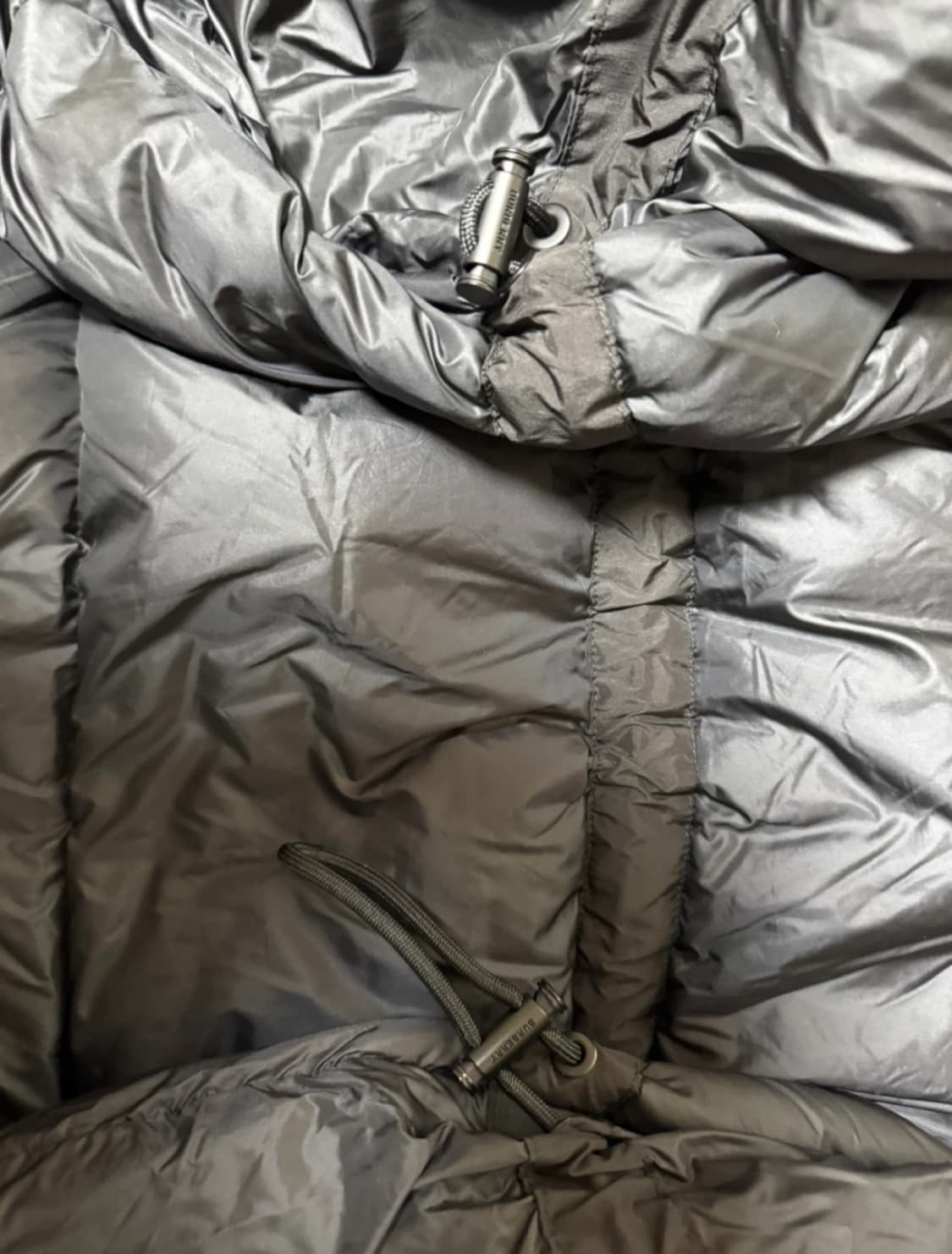 버버리 블랙 로고 롱패딩 상품이미지3