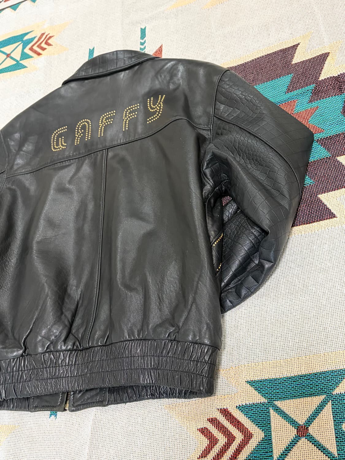 GAFFY stud phython leather jacket 상품이미지6