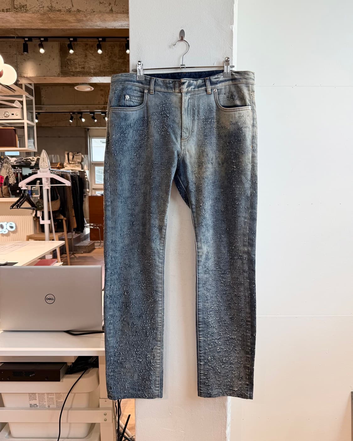메종 마르지엘라 데님 백스티치 디스트로이드 팬츠  상품이미지2