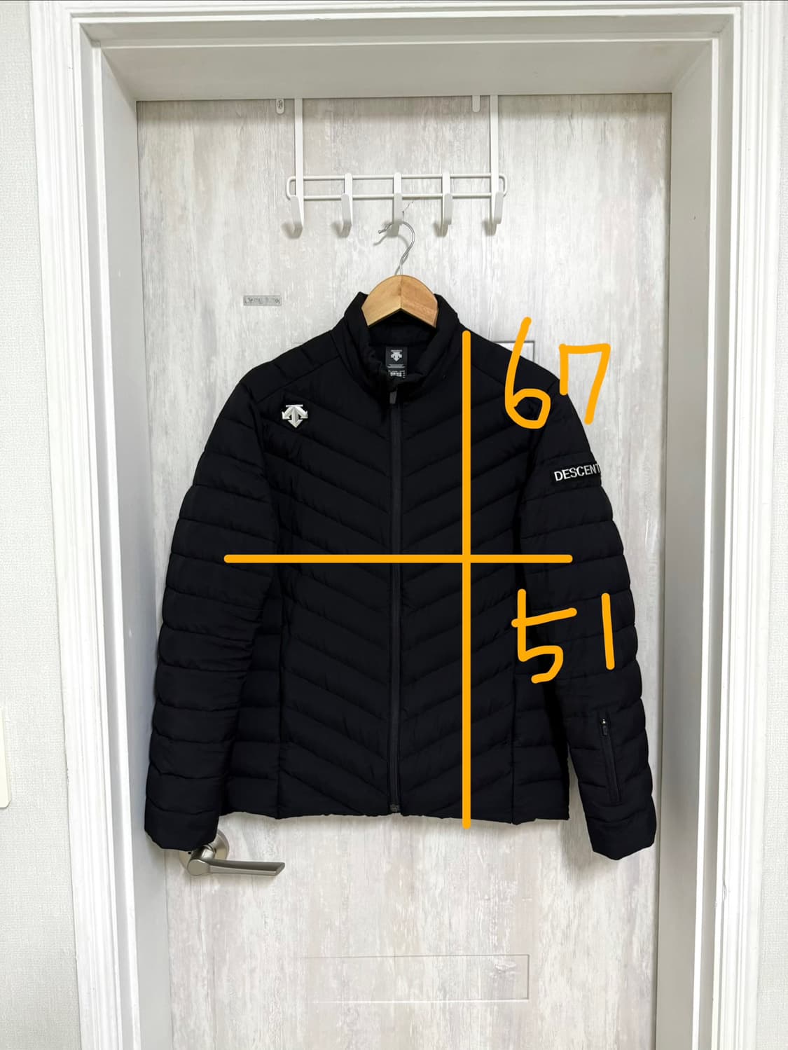 남성 95 / 데상트 덕다운 경량패딩 블랙 상품이미지2