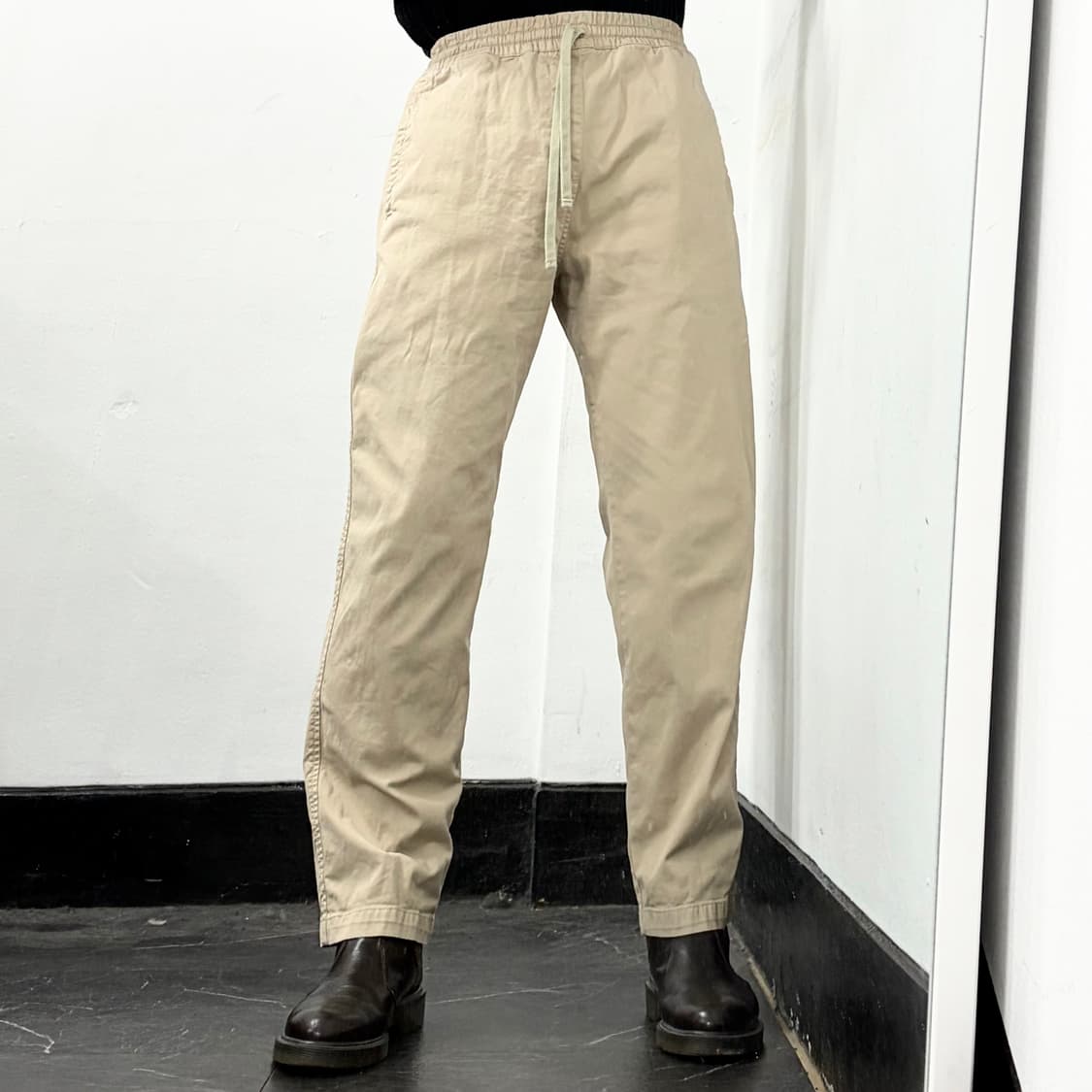 칼하트 WIP LAWTON 밴딩 팬츠 상품이미지2