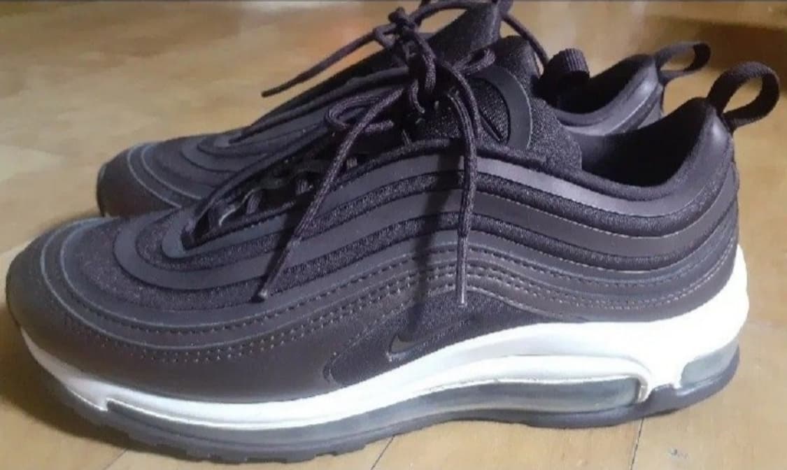 에어맥스97 울트라 17 메탈릭 마호가니 240 상품이미지1