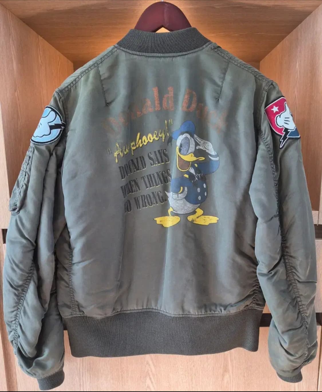 90s AVIREX x Disney "Donald Duck" MA-1 상품이미지3