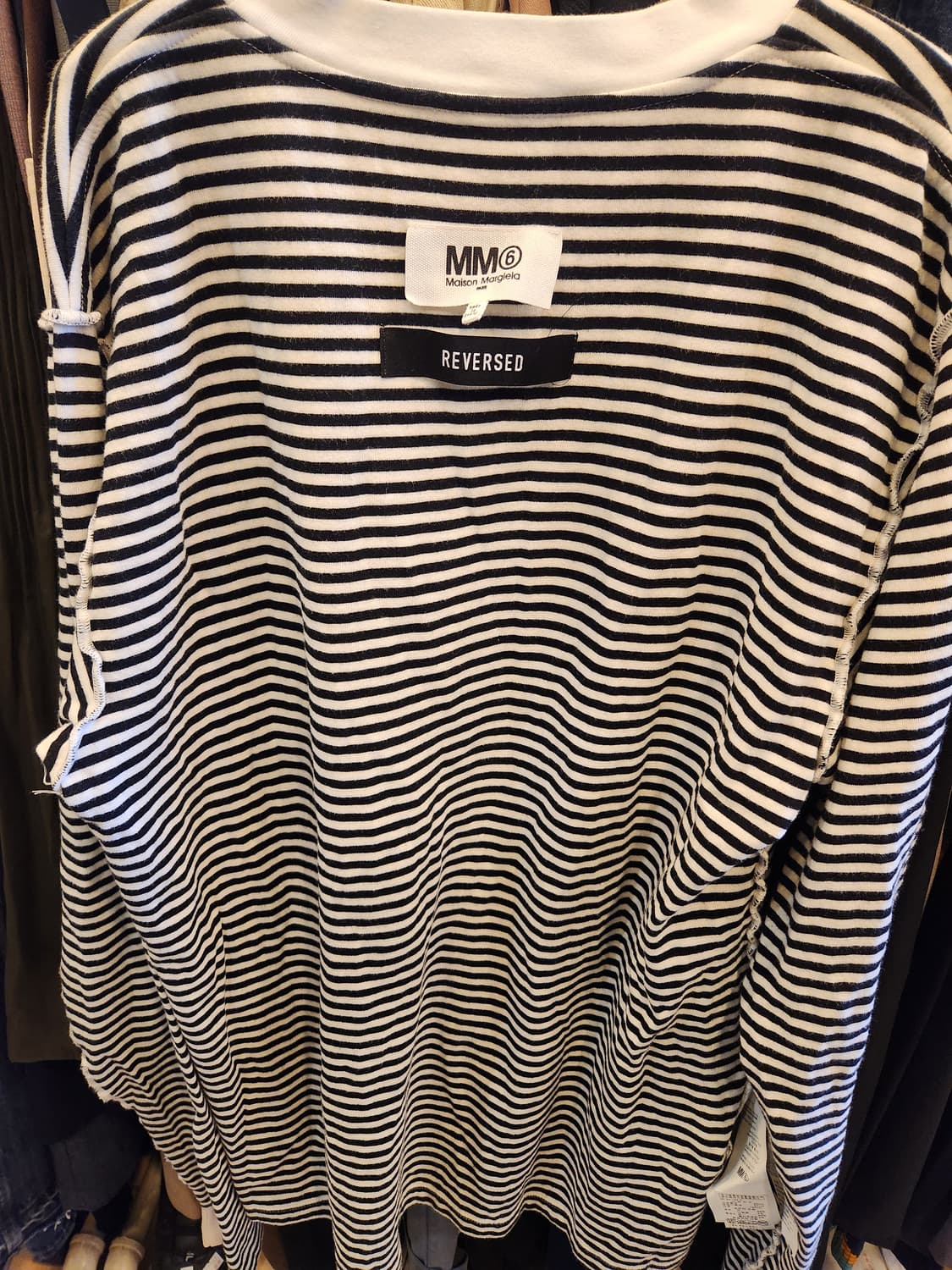 MM6 메종 마르지엘라 리버시블 티셔츠 상품이미지3