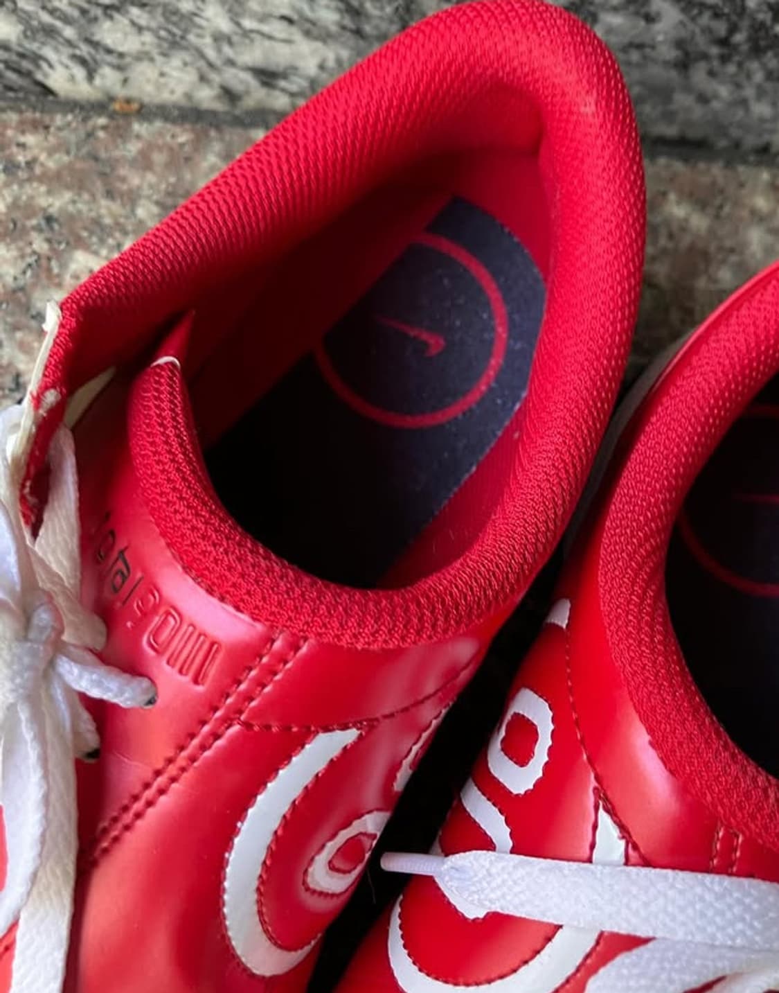 나이키 토탈90 풋살화 265 상품이미지2